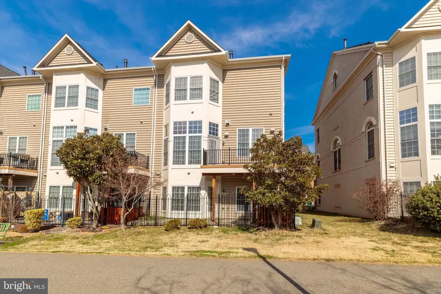 5139 Brawner Pl, Alexandria, VA 22304 - #2