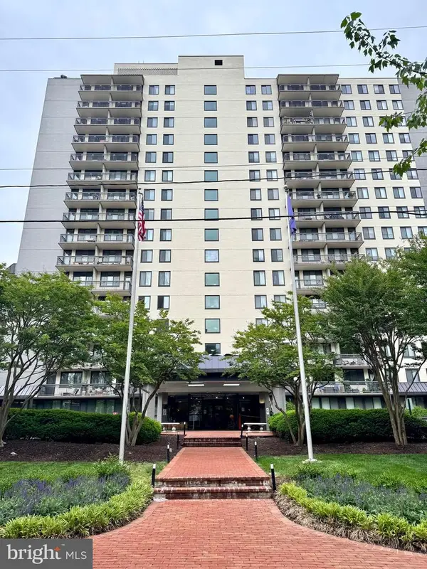 801 N Pitt St #706, ALEXANDRIA, VA 22314