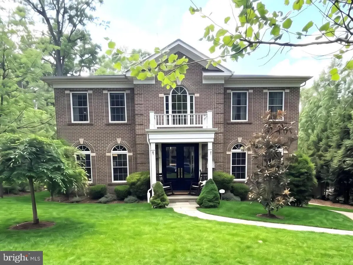 9 Cockrell St, Alexandria, VA 22304 - #1