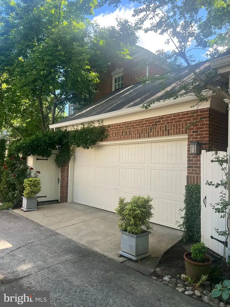 808 Oronoco St, Alexandria, VA 22314 - #3