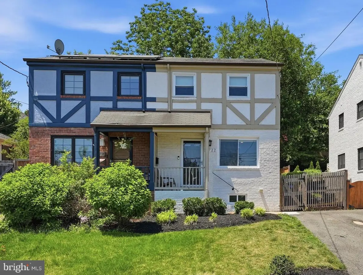 2722 Hickory St, Alexandria, VA 22305 - #1