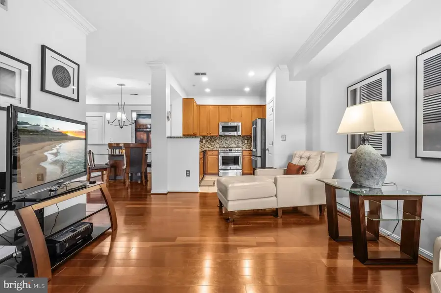 4854 Eisenhower Ave #451, Alexandria, VA 22304 - #2