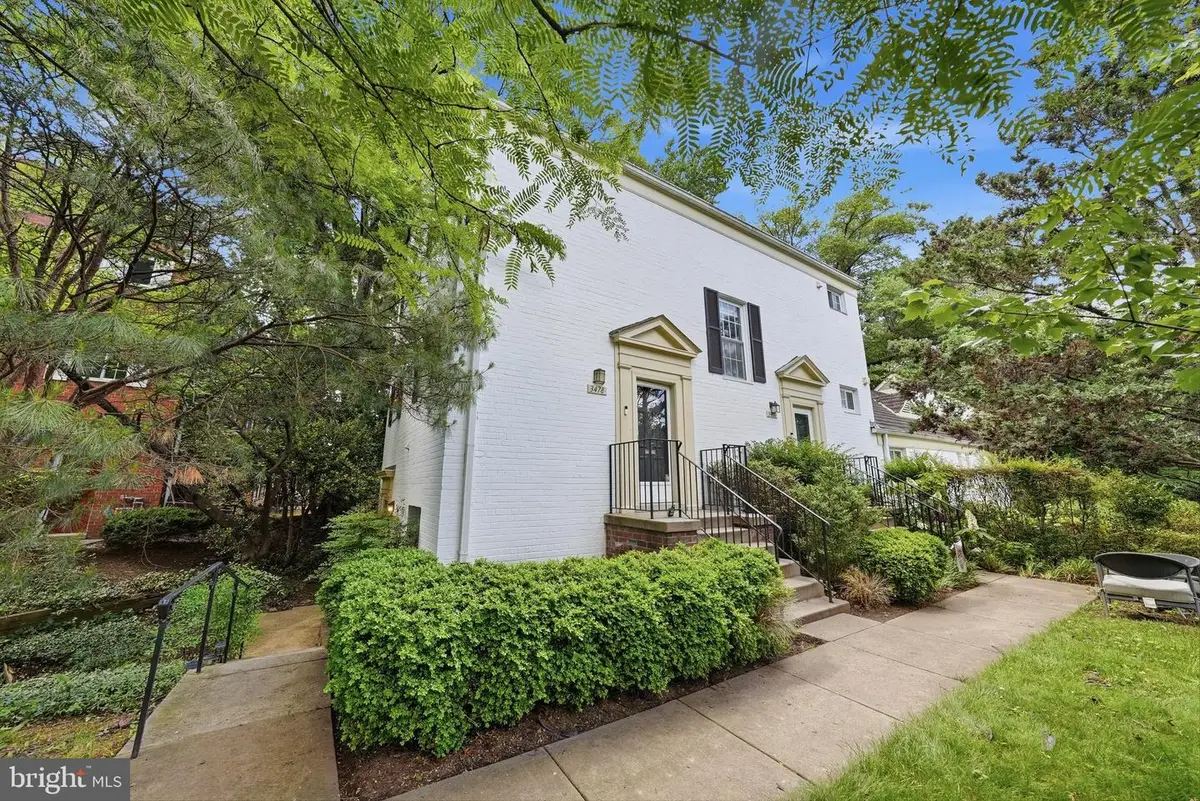 3478 Martha Custis Dr, Alexandria, VA 22302 - #1