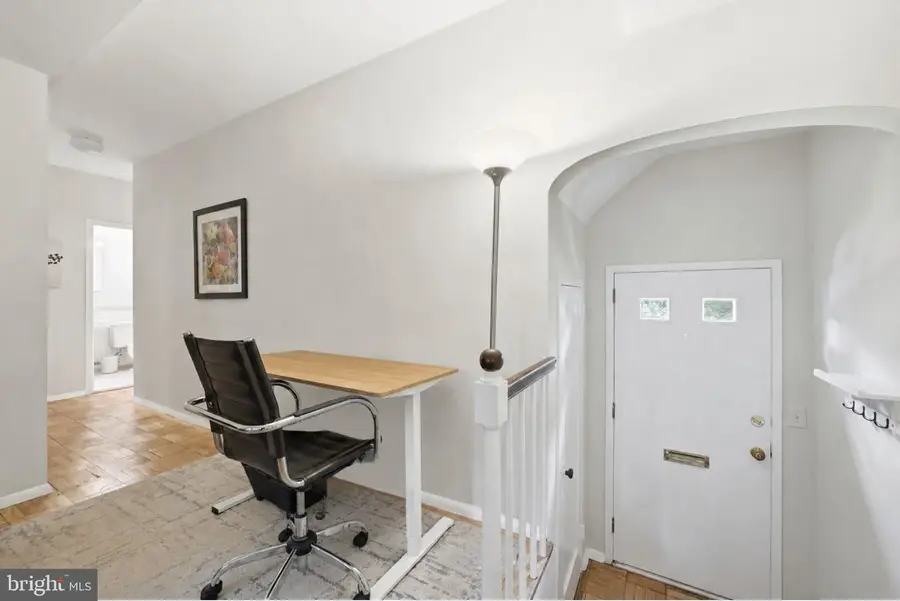 3478 Martha Custis Dr, Alexandria, VA 22302 - #3