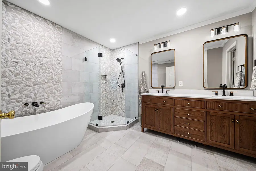 4648 Lambert Dr, Alexandria, VA 22311 - #3
