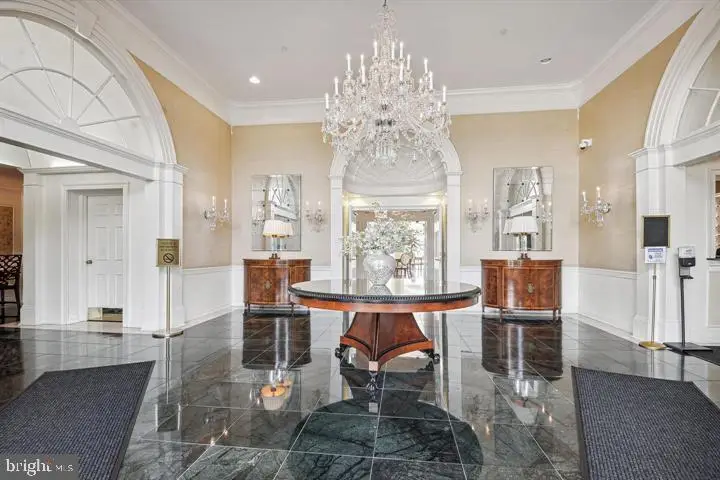 1250 S Washington St S #207, Alexandria, VA 22314 - #3
