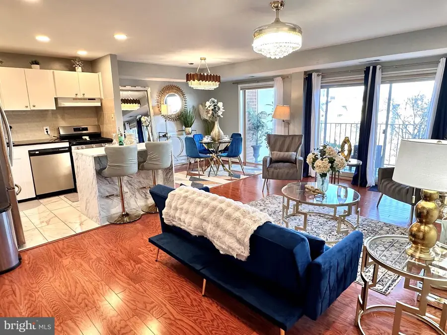 5250 Valley Forge Dr #407, Alexandria, VA 22304 - #2