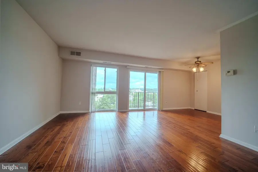 6147 Edsall Rd #n, Alexandria, VA 22304 - #3