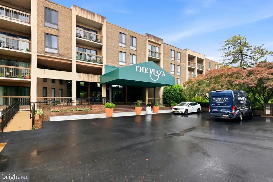 807 N Howard St #213, Alexandria, VA 22304 - #2