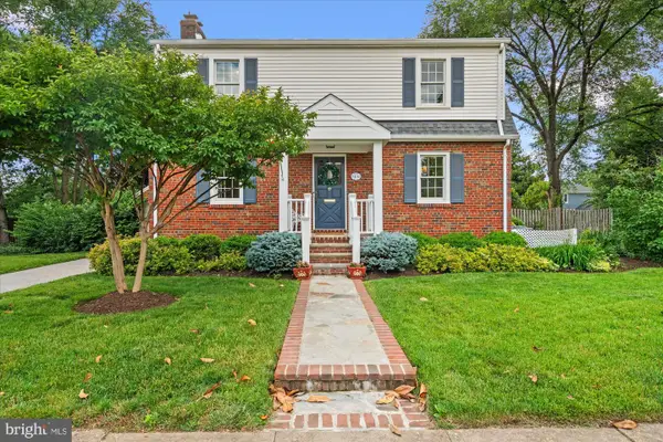 2434 Cameron Mills Rd, ALEXANDRIA, VA 22302