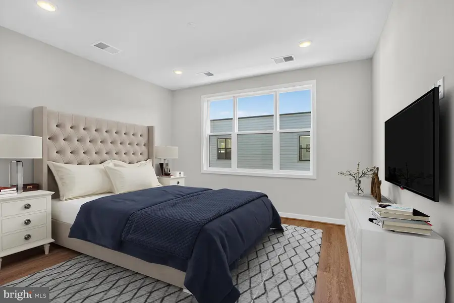 140 Pepperell St, Alexandria, VA 22304 - #3