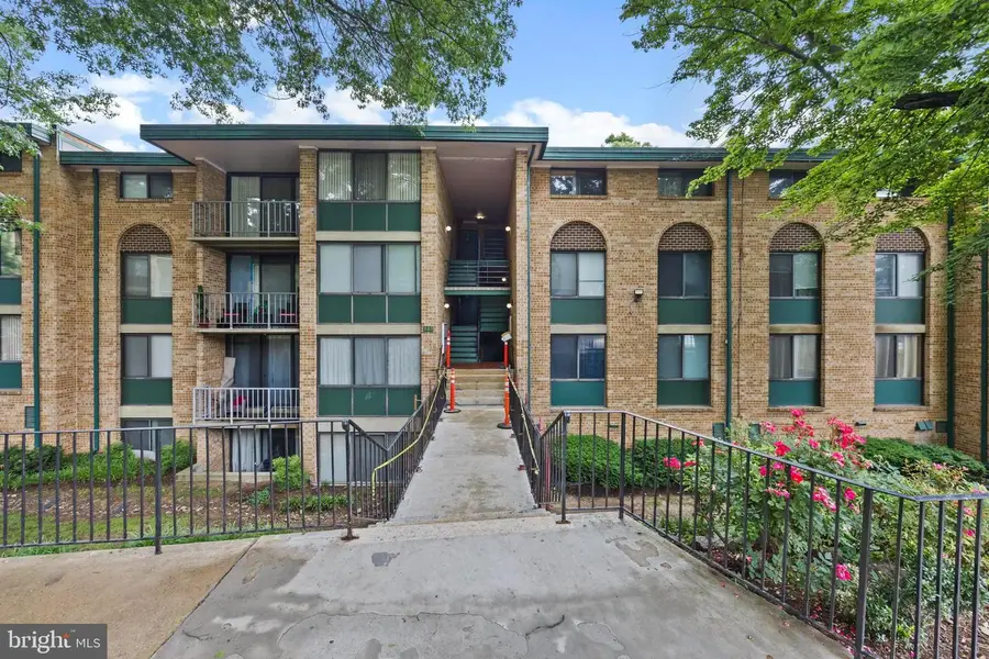503 N Armistead St #102, Alexandria, VA 22312 - #2