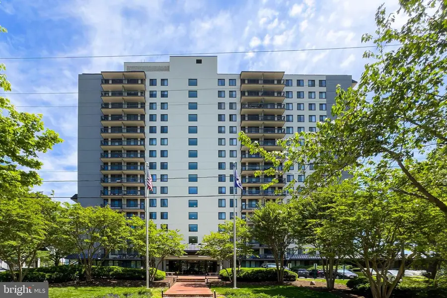 801 N Pitt St N #910, Alexandria, VA 22314 - #2