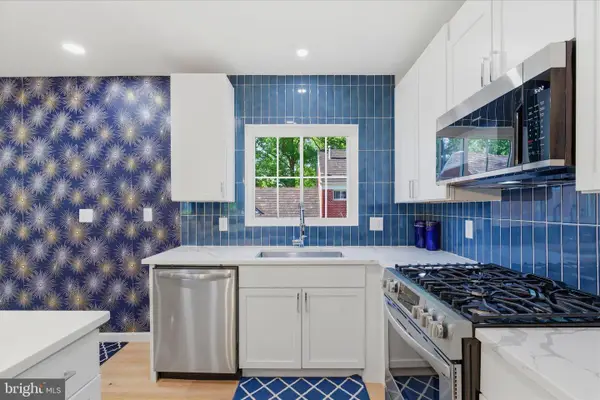 3454 Martha Custis Dr, ALEXANDRIA, VA 22302