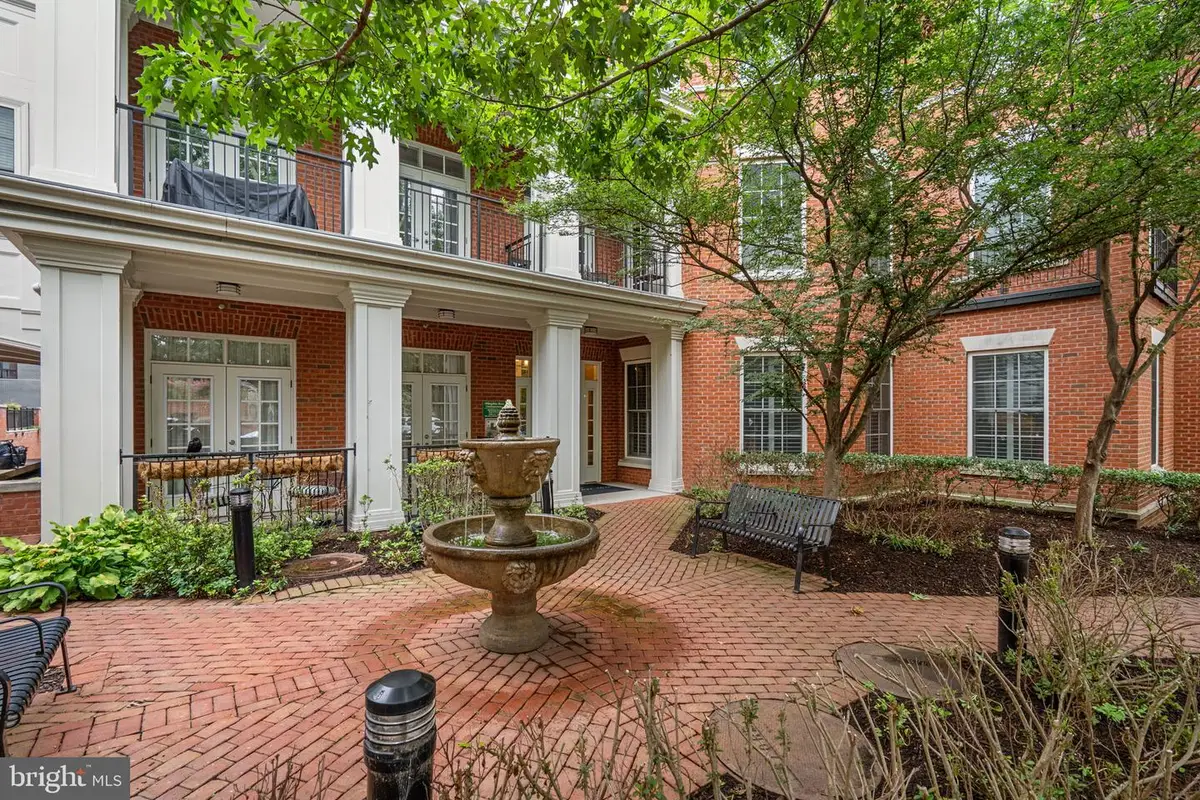 1023 N Royal St #115, Alexandria, VA 22314 - #1