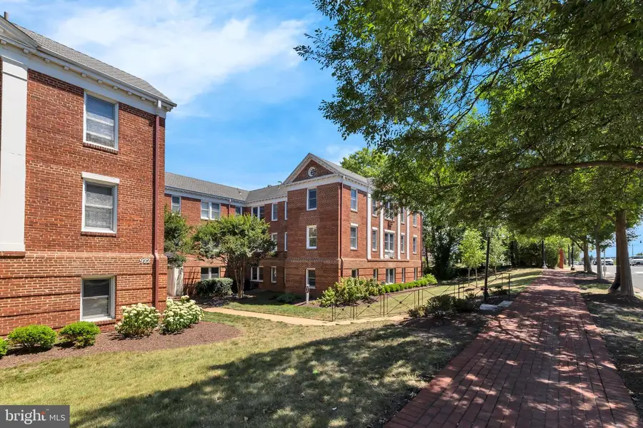 922 S Washington St #312, Alexandria, VA 22314 - #3
