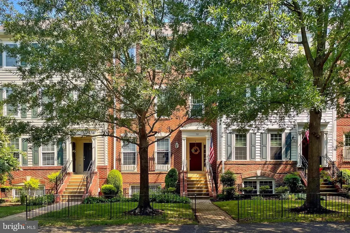 721-b Massey Ln #b, Alexandria, VA 22314 - #1