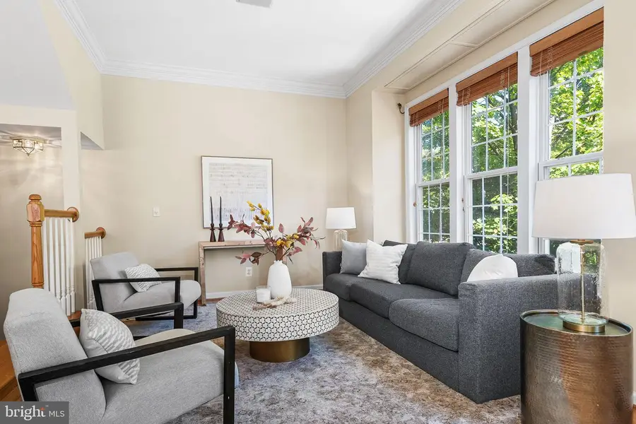 4634 Latrobe Pl, Alexandria, VA 22311 - #3