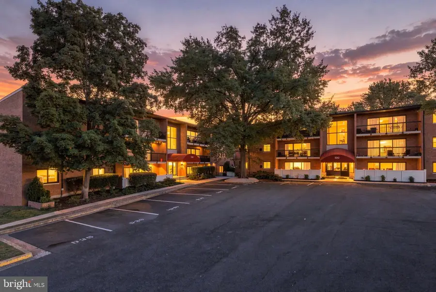3240 S 28th St #101, Alexandria, VA 22302 - #3