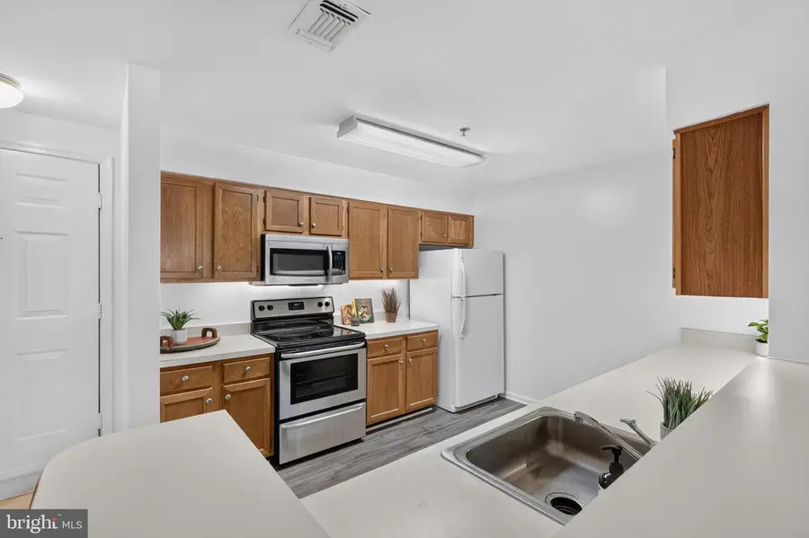 1100 Quaker Hill Dr #326, Alexandria, VA 22314 - #2