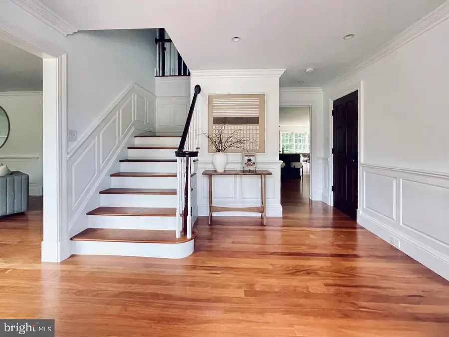 1337 Kingston Ave, Alexandria, VA 22302 - #3