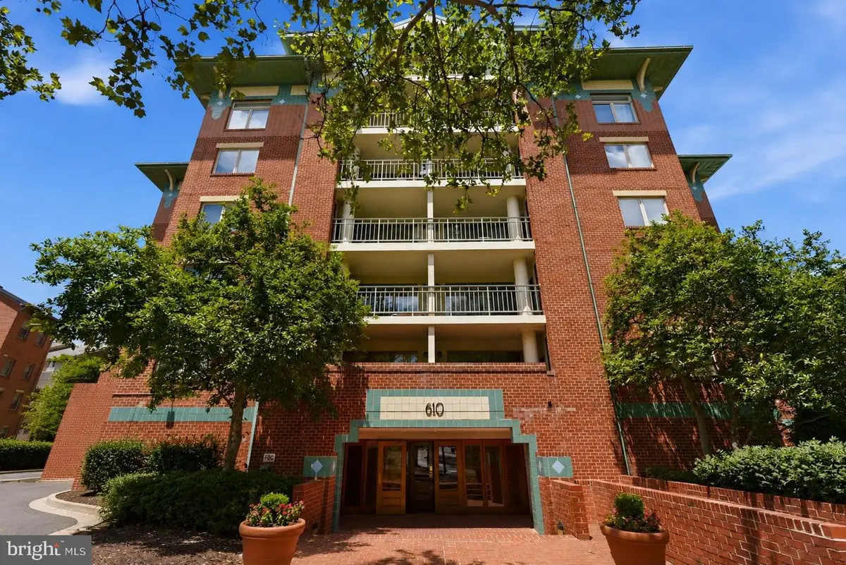 610 N West St N #105, Alexandria, VA 22314 - #1