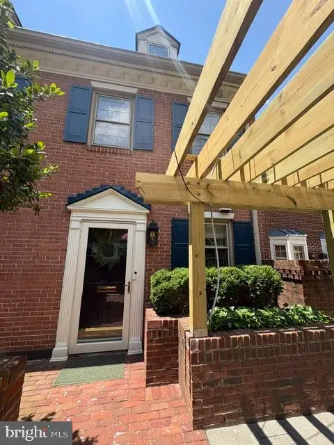 668 S Columbus St, Alexandria, VA 22314 - #2