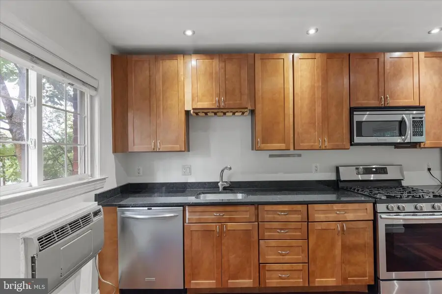 3498 Martha Custis Dr #317, Alexandria, VA 22302 - #2