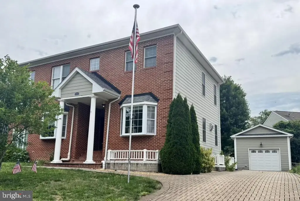 33 Donelson St, Alexandria, VA 22304 - #1