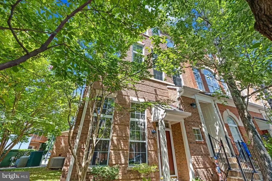 5022 Barbour Dr #b, Alexandria, VA 22304 - #3