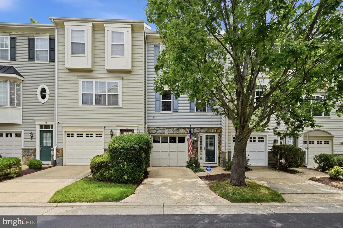 112 Cahill Dr, Alexandria, VA 22304 - #1