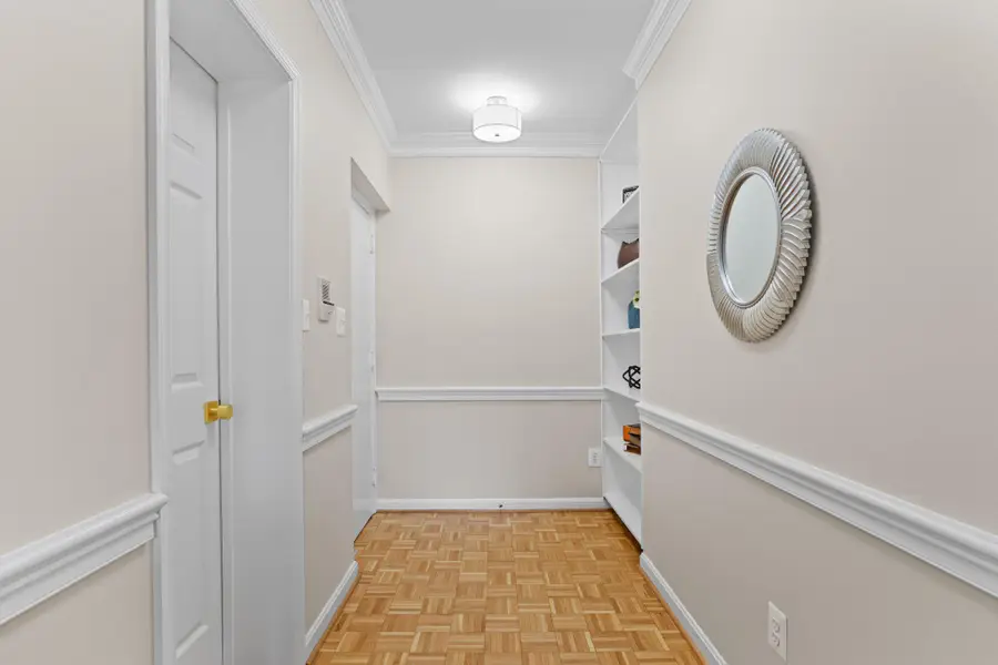 601 Wilkes St #204, Alexandria, VA 22314 - #3