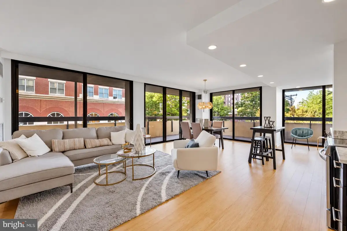 400 Madison St #204, Alexandria, VA 22314 - #1