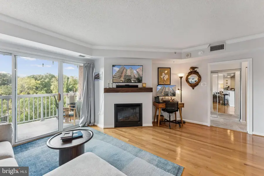 3101 N Hampton Dr #709, Alexandria, VA 22302 - #2