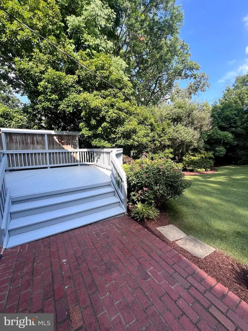 432 Argyle Dr, Alexandria, VA 22305 - #3