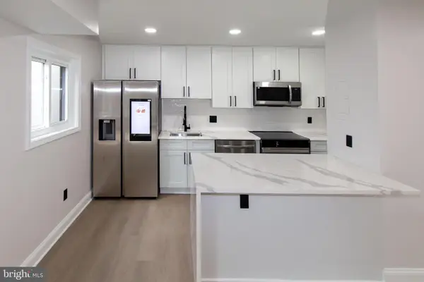 3320 S 28th St #402, ALEXANDRIA, VA 22302