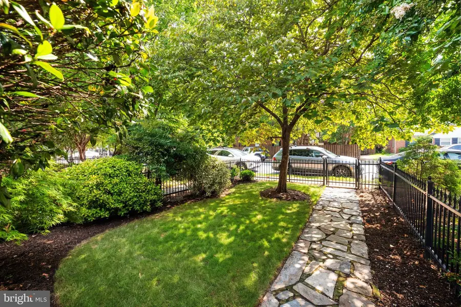 1410 Mount Vernon Ave, Alexandria, VA 22301 - #2