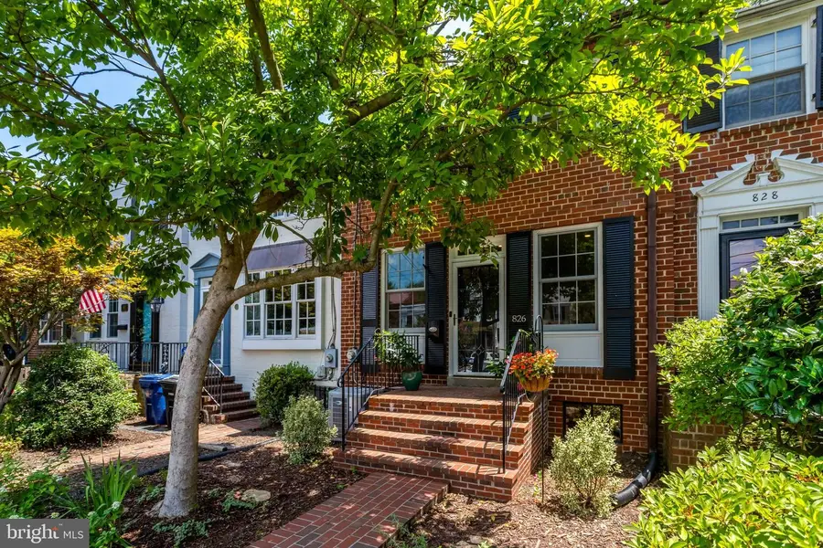 826 S Royal St, Alexandria, VA 22314 - #3