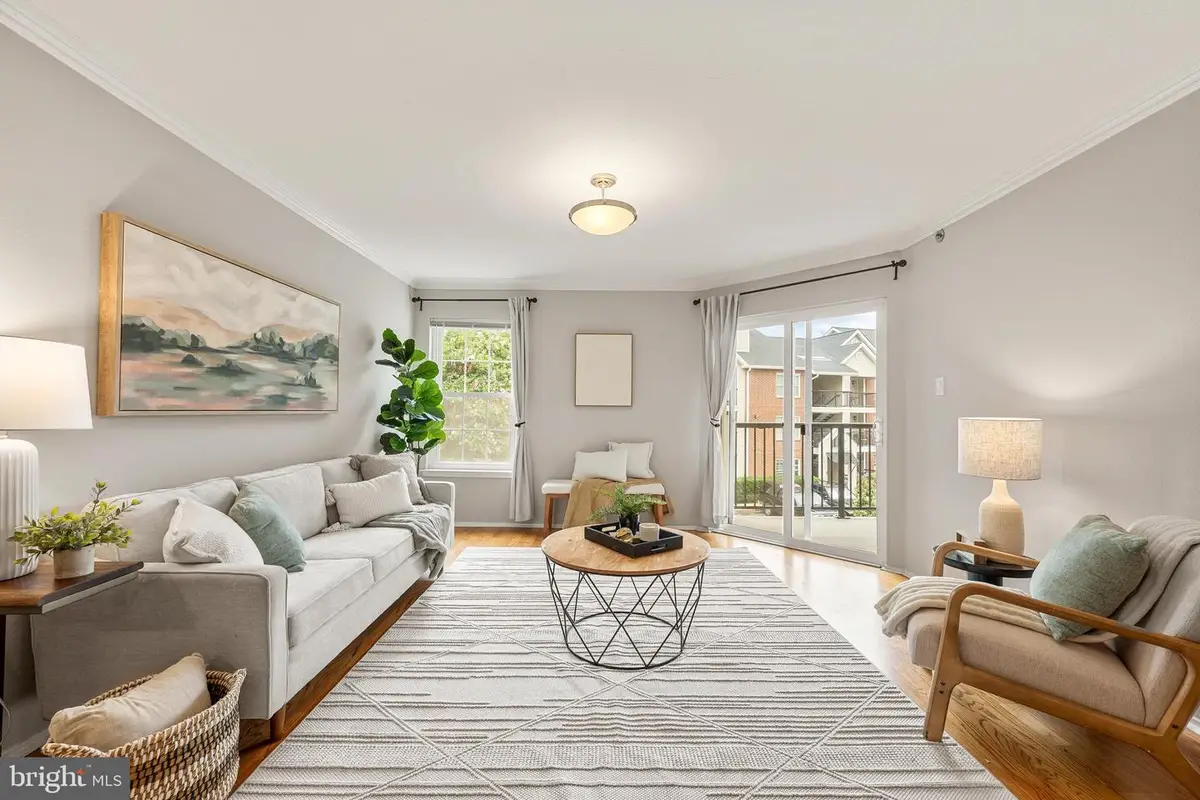 3311 Wyndham Cir #2202, Alexandria, VA 22302 - #1