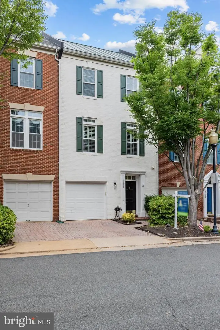 5011 Waple Ln, Alexandria, VA 22304 - #2