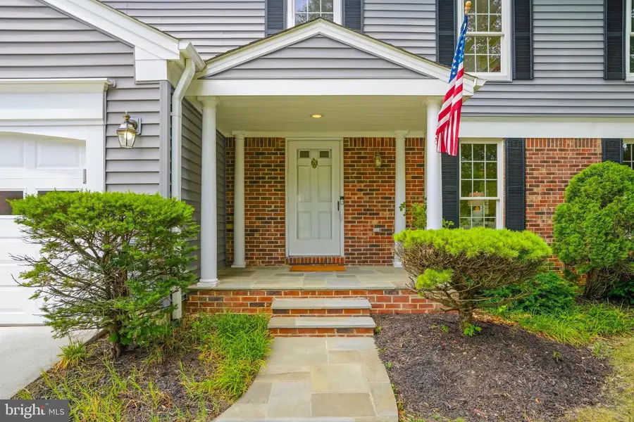 3901 Colonel Ellis Ave, Alexandria, VA 22304 - #3