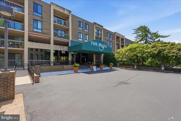 807 N Howard St #324, ALEXANDRIA, VA 22304