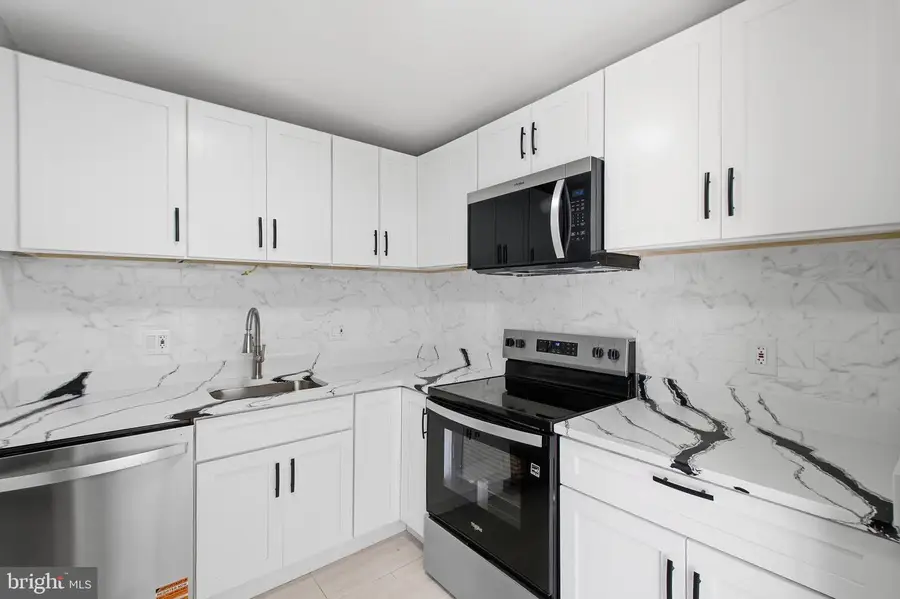 6151 Edsall Rd #a, Alexandria, VA 22304 - #3