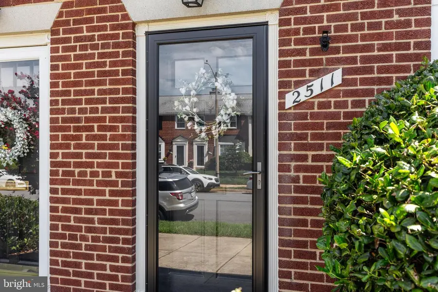 2511 N Dearing St, Alexandria, VA 22302 - #3