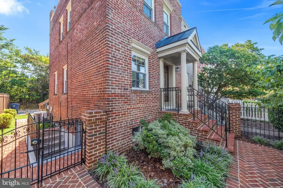 323 Mount Vernon Ave, Alexandria, VA 22301 - #3