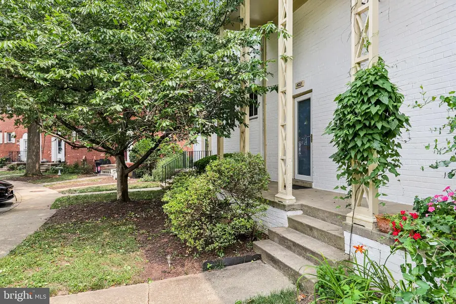 1622 Ripon Pl, Alexandria, VA 22302 - #2