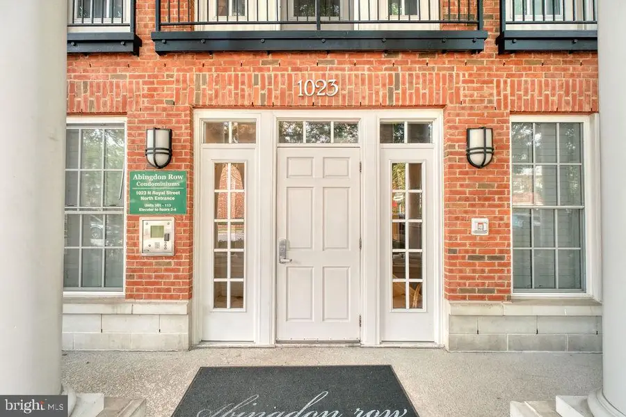 1023 Royal St N #204, Alexandria, VA 22314 - #2