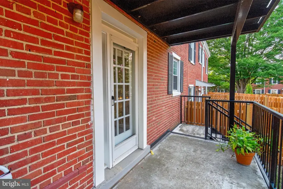 4907 29th Rd S #a1, Arlington, VA 22206 - #3