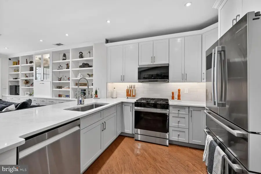 400 Cameron Station Blvd #421, Alexandria, VA 22304 - #2