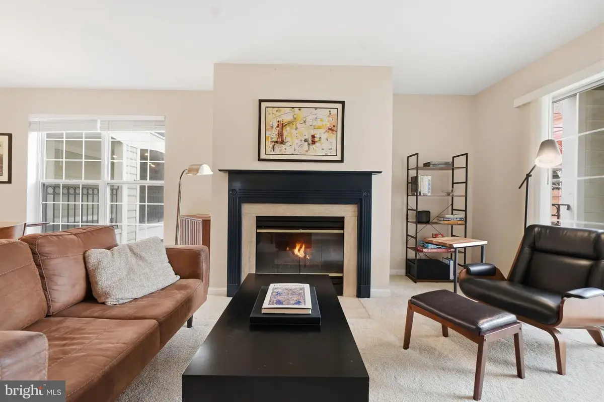 1100 Quaker Hill Dr #305, Alexandria, VA 22314 - #1